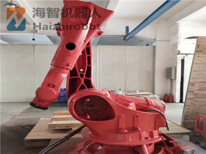 搬運(yùn)機(jī)器人價(jià)格 工業(yè)搬運(yùn)機(jī)械手多少錢？