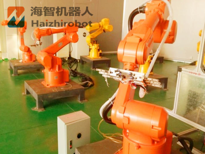 工業(yè)機(jī)器人怎么樣